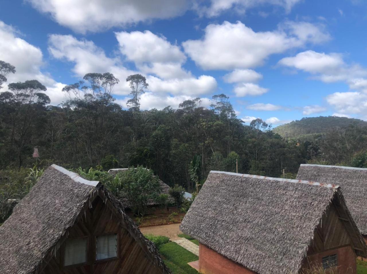 Soanala Hotel Moramanga ภายนอก รูปภาพ