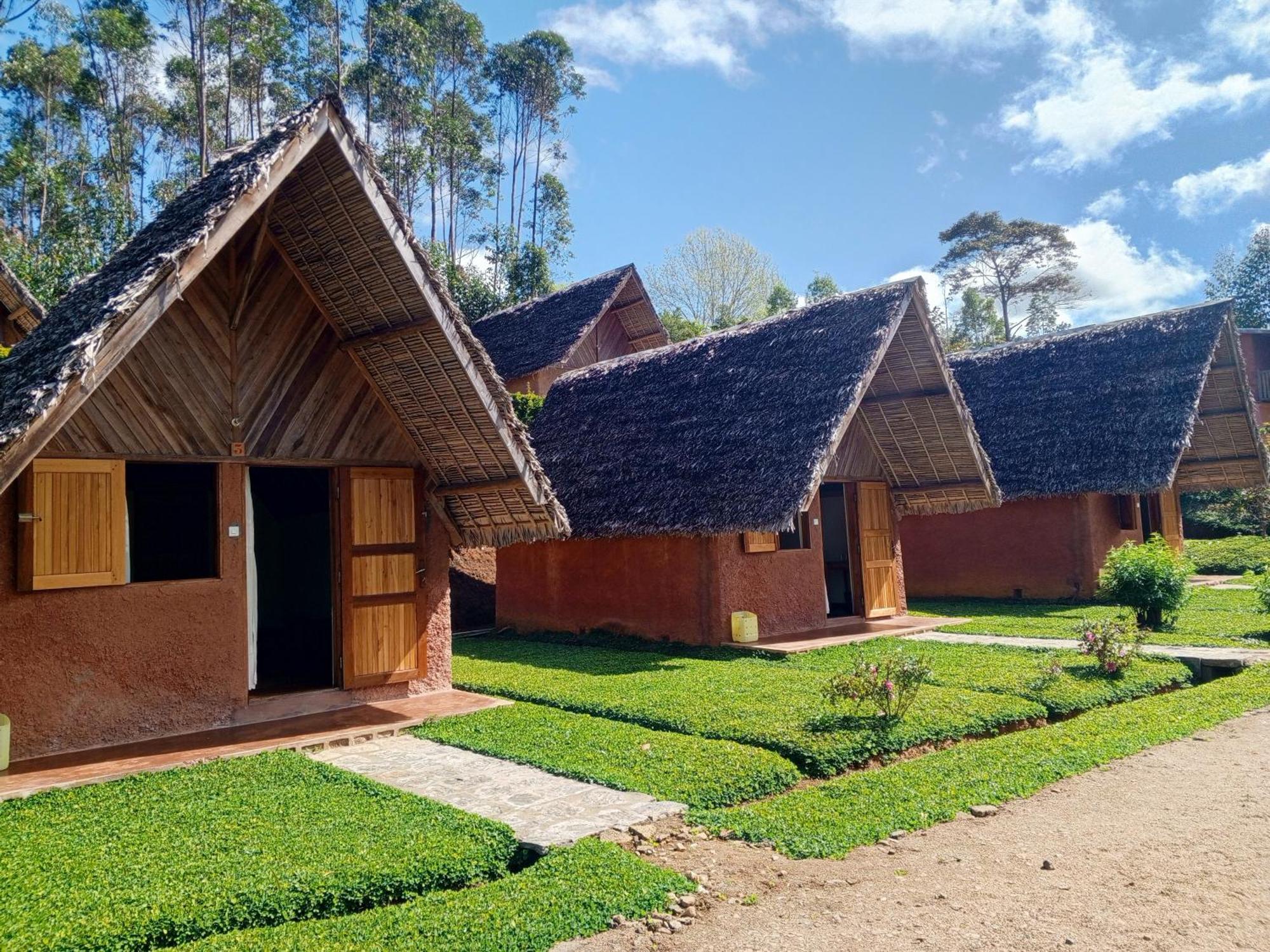 Soanala Hotel Moramanga ภายนอก รูปภาพ